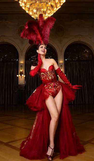 Exclusive set designs
.